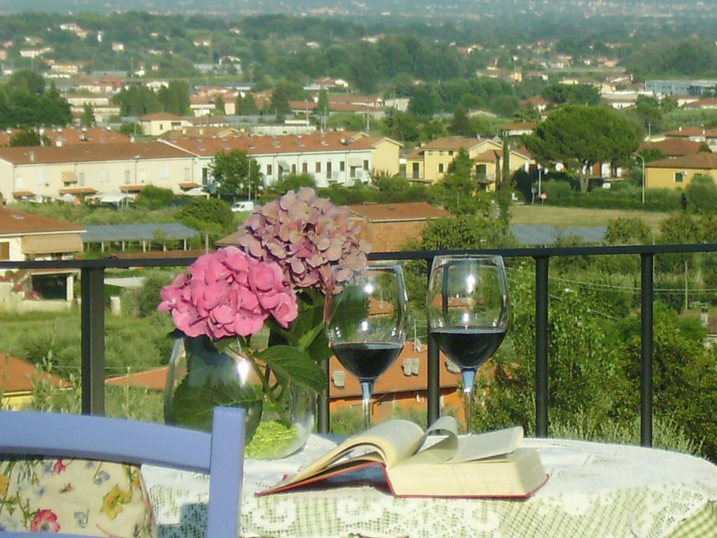 Apartamento Il Campano Collodi Habitación foto
