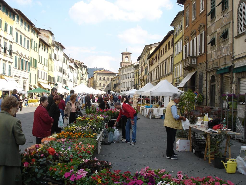 Apartamento Il Campano Collodi Habitación foto